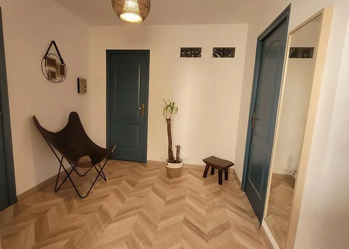 Charmante Maison à Hébergement de vacances *