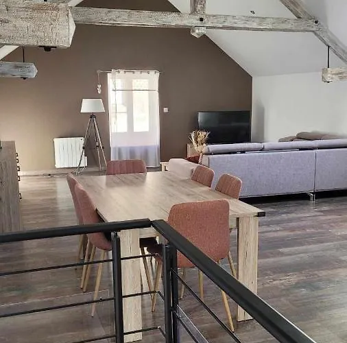 Hébergement de vacances Charmante Maison à *